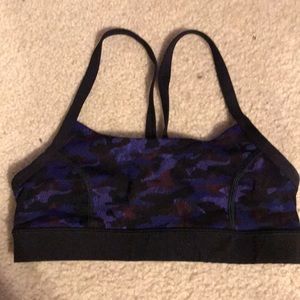 Lululemon sports bra